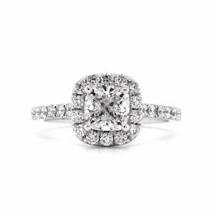 How to photograph a diamond ring with DSLR